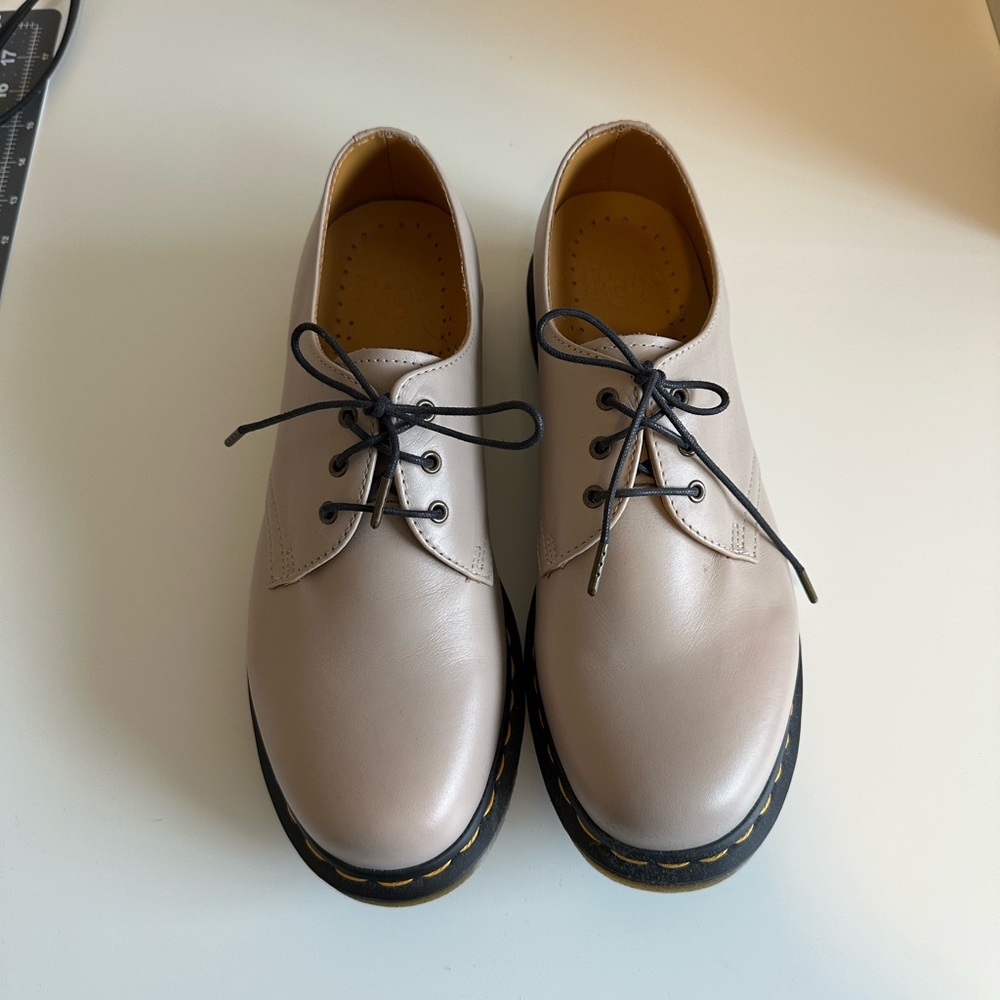 Dr. Martens Oxford